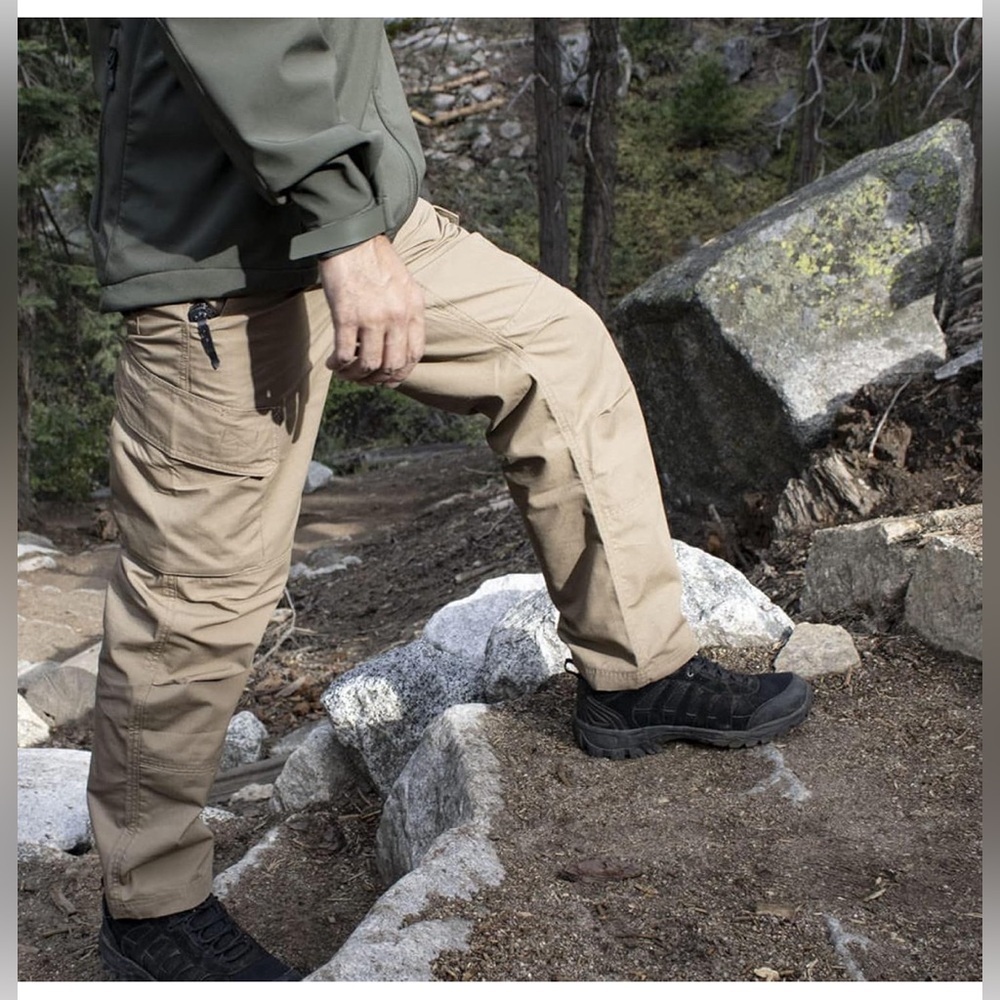 LAPG Men's Urban Ops Tactical Gorpcore Cargo Outdoor Work Pants 32 X 34